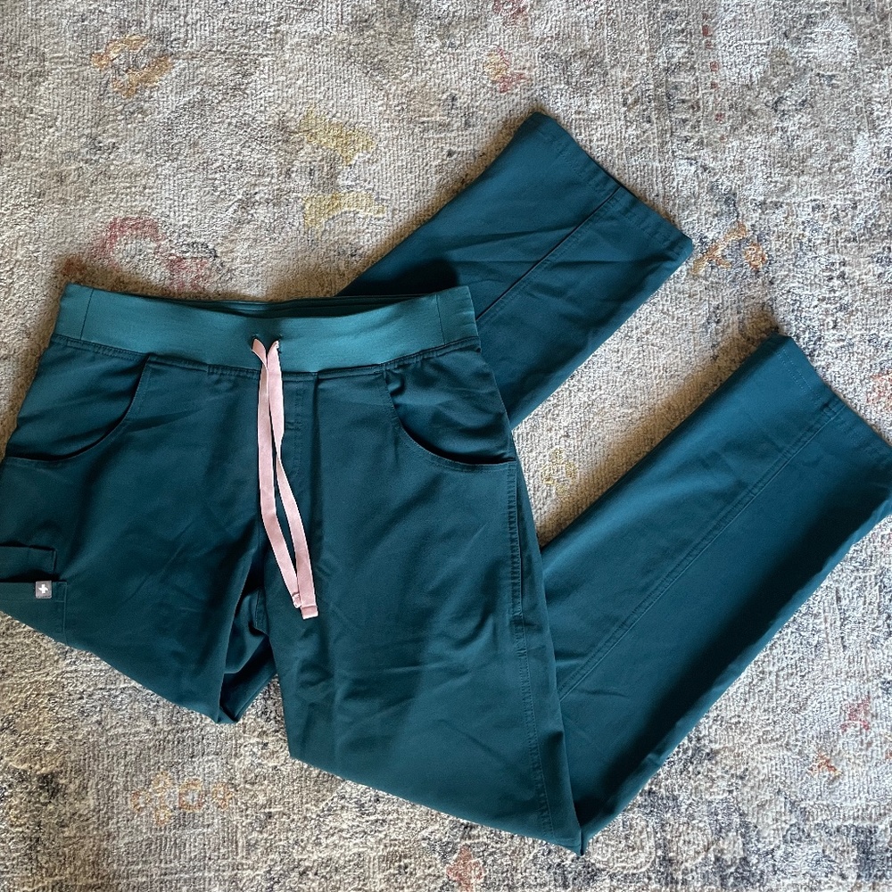 women's Caribbean Blue Kade - Cargo Scrub Pants - S / Caribbean Blue